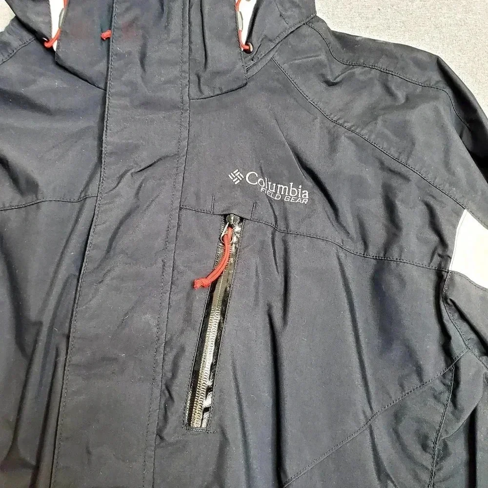 Columbia Field‎ Gear Omni-Tech Black Jacket